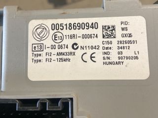 bontott FIAT PUNTO EVO Biztosítéktábla Utastér