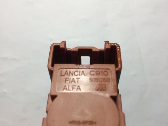 bontott FIAT PUNTO EVO Fék Pedál Kapcsoló