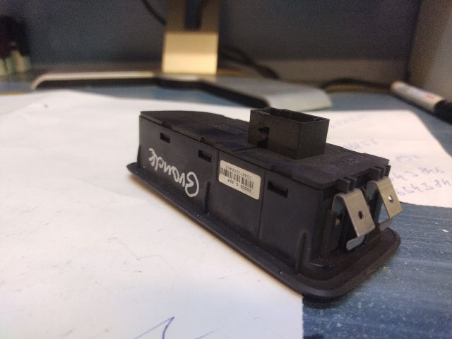 bontott FIAT PUNTO EVO Fényszórómagasság Állító Kapcsoló