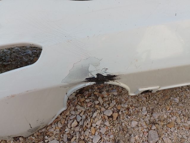 bontott FIAT PUNTO EVO Hátsó Lökhárító (Részeivel)