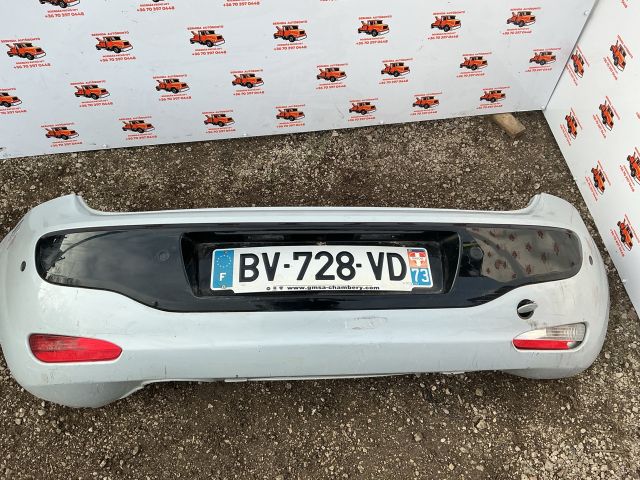 bontott FIAT PUNTO EVO Hátsó Lökhárító (Részeivel)