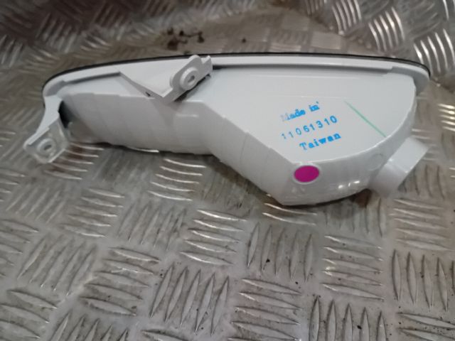 bontott FIAT PUNTO EVO Jobb első Irányjelző