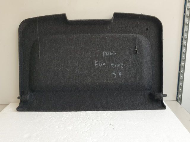 bontott FIAT PUNTO EVO Kalaptartó