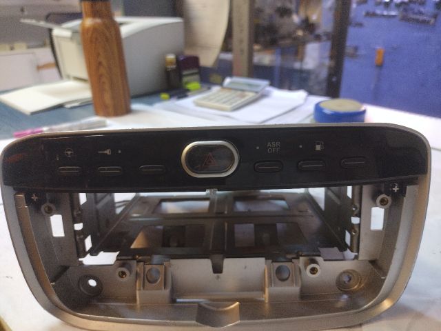 bontott FIAT PUNTO EVO Vészvillogó Kapcsoló