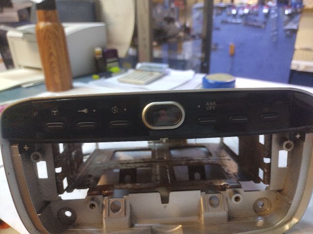 bontott FIAT PUNTO EVO Vészvillogó Kapcsoló