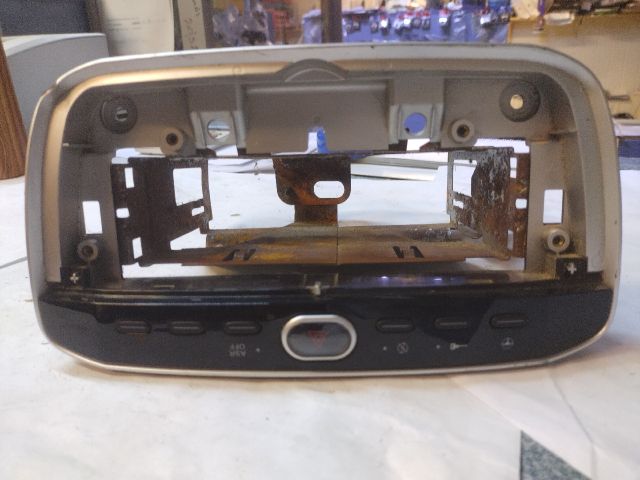 bontott FIAT PUNTO EVO Vészvillogó Kapcsoló