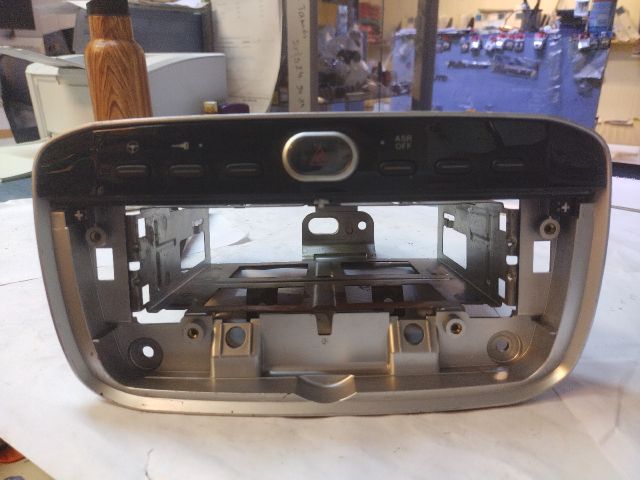 bontott FIAT PUNTO EVO Vészvillogó Kapcsoló