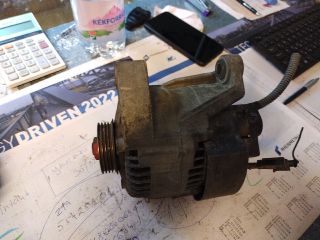 bontott FIAT PUNTO I Generátor