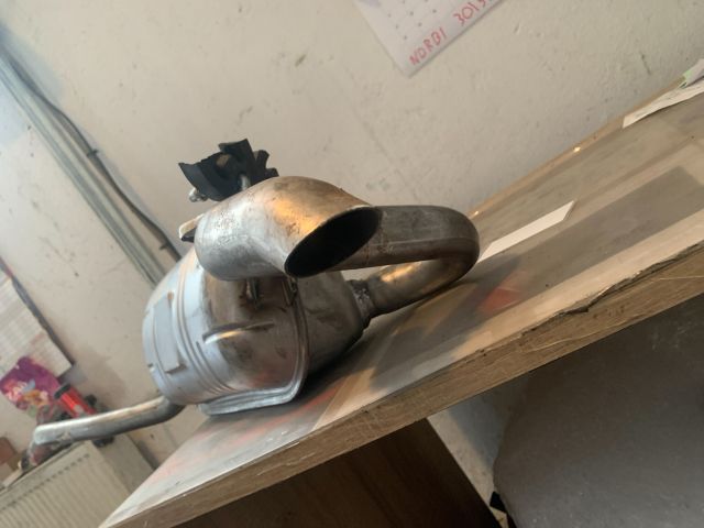 bontott FIAT PUNTO I Hátsó Kipufogó Dob