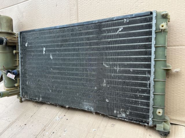 bontott FIAT PUNTO I Vízhűtő Radiátor (Klímás)