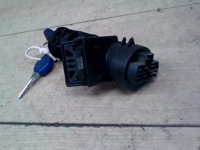 bontott FIAT PUNTO I Gyújtáskapcsoló