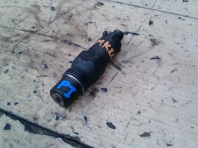 bontott FIAT PUNTO I Porlasztó (1 db)