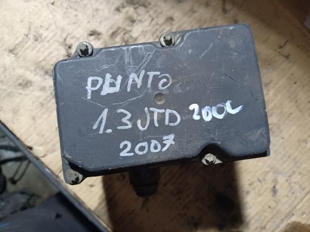 bontott FIAT PUNTO I ABS Kocka