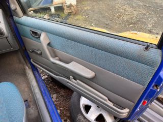 bontott FIAT PUNTO I Bal első Féknyereg Munkahengerrel