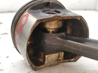 bontott FIAT PUNTO I Dugattyú és Hajtókar