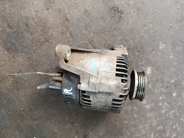 bontott FIAT PUNTO I Generátor