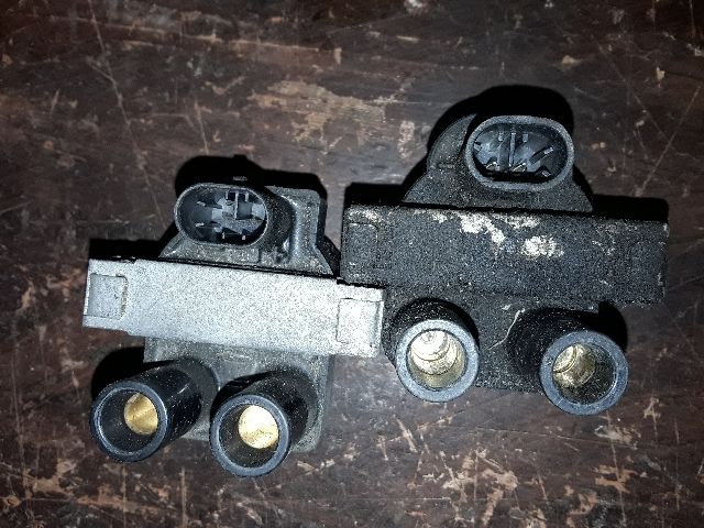 bontott FIAT PUNTO I Gyújtótrafó Szett