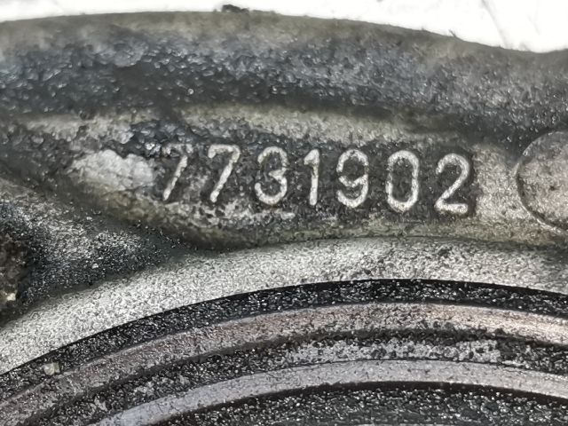 bontott FIAT PUNTO I Hátsó Főtengely Szimmeringház