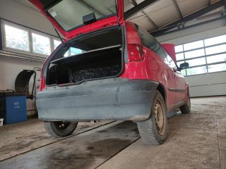 bontott FIAT PUNTO I Jobb első Csonkállvány Kerékaggyal