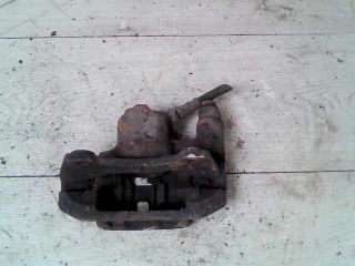 bontott FIAT PUNTO I Jobb első Féknyereg Munkahengerrel