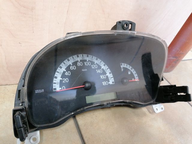 bontott FIAT PUNTO I Kilométeróra