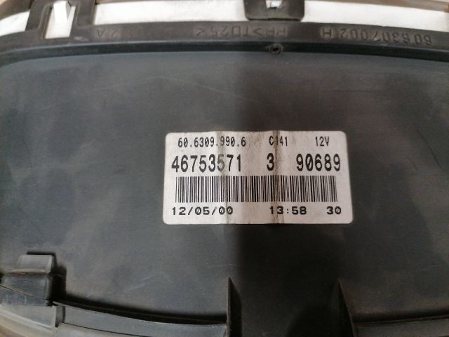 bontott FIAT PUNTO I Kilométeróra