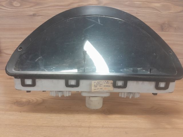 bontott FIAT PUNTO I Kilométeróra