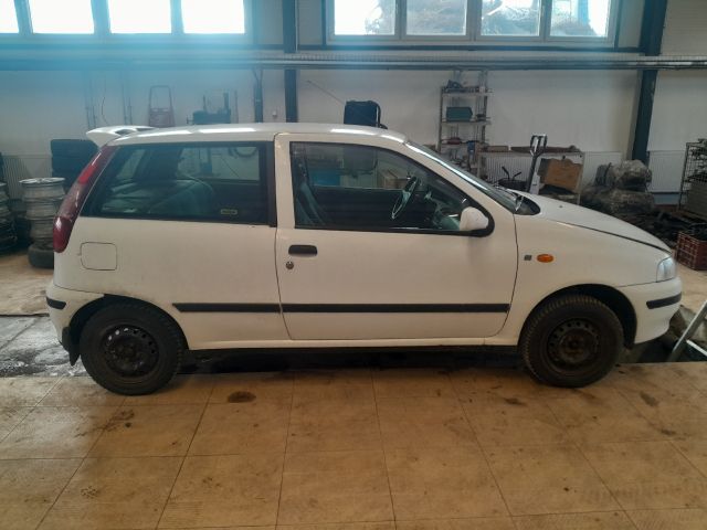 bontott FIAT PUNTO I Motor Tartó Bak Jobb