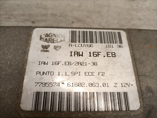 bontott FIAT PUNTO I Motorvezérlő