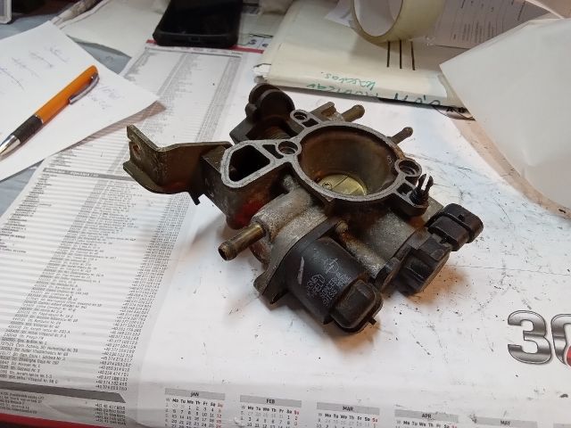 bontott FIAT PUNTO I Porlasztó (1 db)