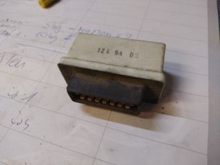 bontott FIAT PUNTO I Üzemanyag Szivattyú Relé