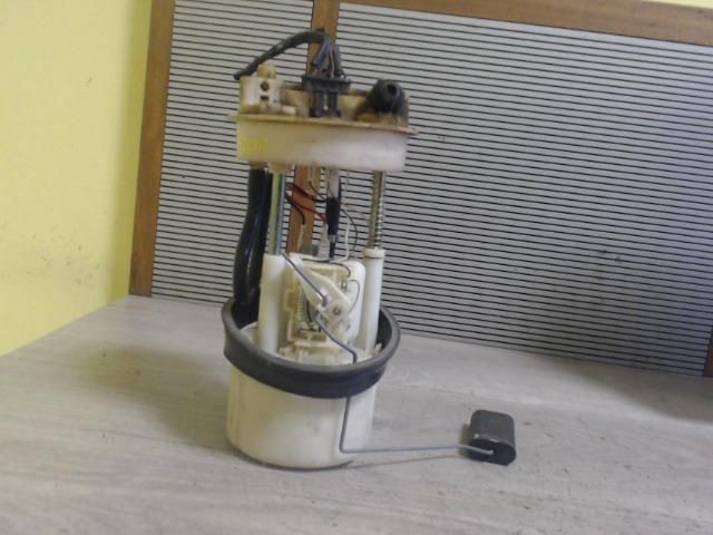 bontott FIAT PUNTO I Üzemanyag Szivattyú