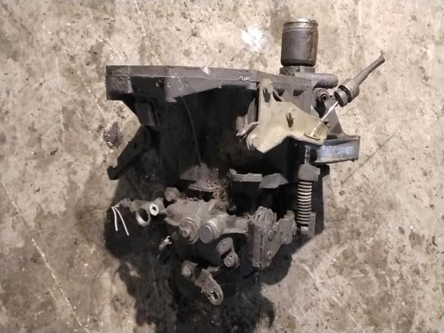 bontott FIAT PUNTO I Váltó (Mechanikus)