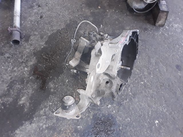 bontott FIAT PUNTO I Váltó (Mechanikus)