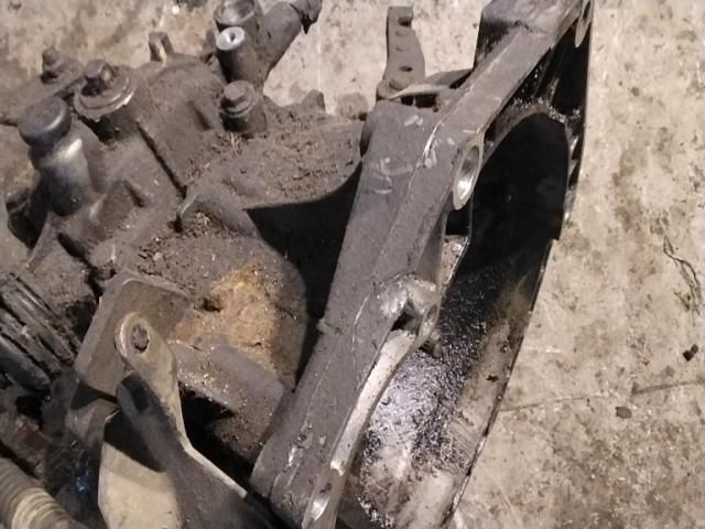 bontott FIAT PUNTO I Váltó (Mechanikus)