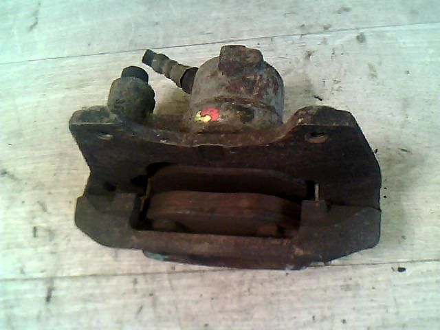 bontott FIAT PUNTO I Bal első Féknyereg Munkahengerrel