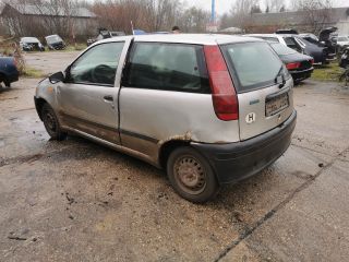 bontott FIAT PUNTO I Motor (Fűzött blokk hengerfejjel)