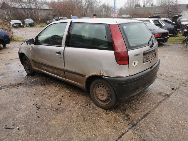 bontott FIAT PUNTO I Motorvezérlő