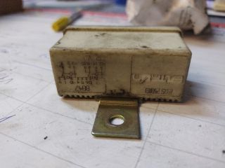 bontott FIAT PUNTO I Üzemanyag Szivattyú Relé