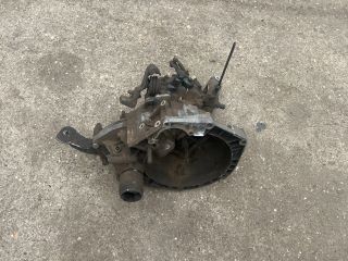 bontott FIAT PUNTO I Váltó (Mechanikus)