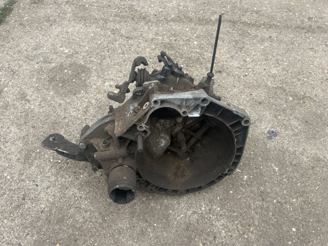 bontott FIAT PUNTO I Váltó (Mechanikus)