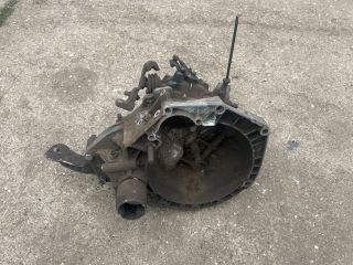 bontott FIAT PUNTO I Váltó (Mechanikus)