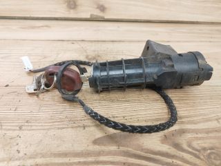 bontott FIAT PUNTO I Gyújtáskapcsoló Házzal