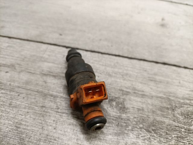 bontott FIAT PUNTO I Porlasztó (1 db)