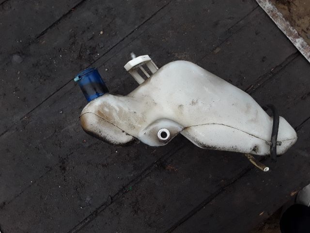 bontott FIAT PUNTO I Ablakmosó Tartály