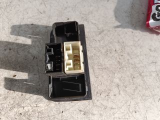 bontott FIAT PUNTO I Bal első Ablakemelő Kapcsoló