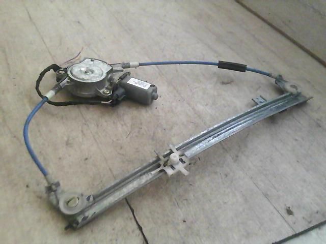 bontott FIAT PUNTO I Bal első Ablakemelő Szerkezet (Elektromos)