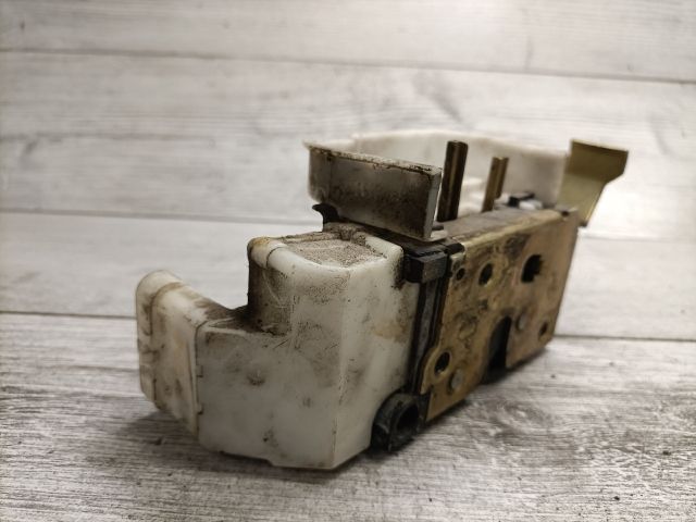 bontott FIAT PUNTO I Bal első Ajtózár