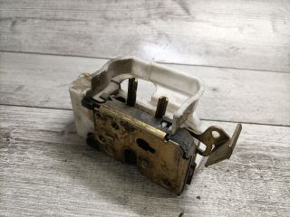 bontott FIAT PUNTO I Bal első Ajtózár