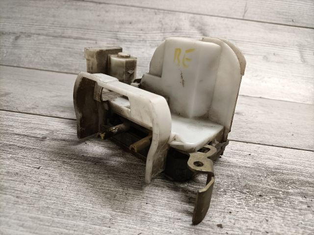 bontott FIAT PUNTO I Bal első Ajtózár